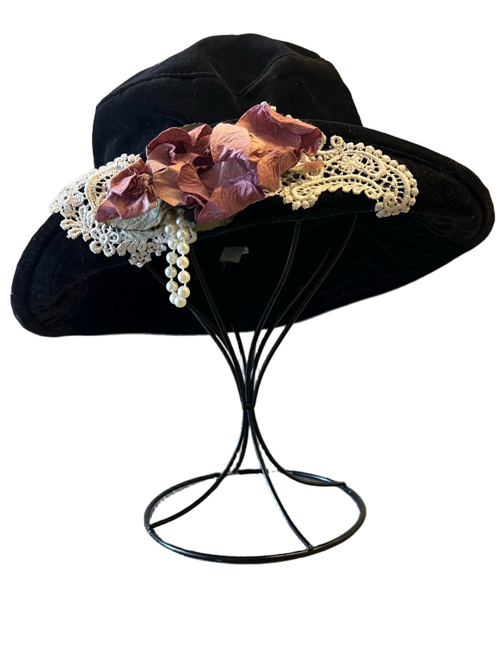 Vintage 90s Velvet Hat